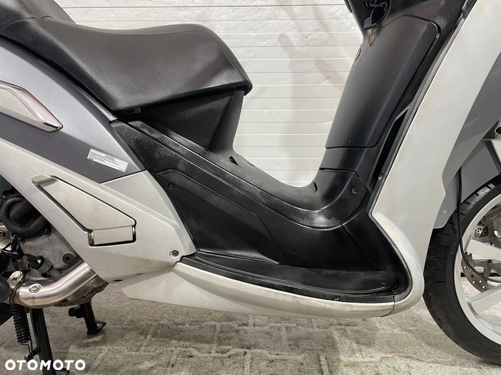 Peugeot Geopolis - 27