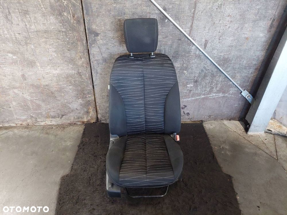 FOTELE KOMPLET LEWY PRAWY KANAPA TYŁ MAZDA 2 DE 5D - 10
