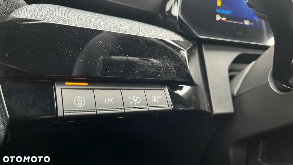 Renault Clio 1.2 TCe Techno EDC - 11