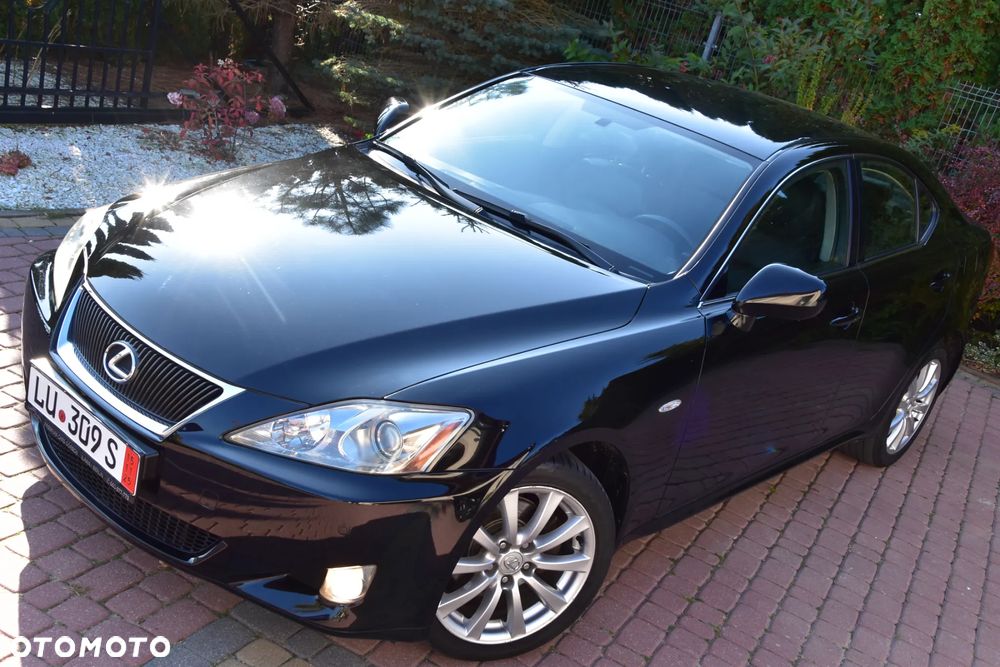 Lexus IS 220d Executive Line - 32