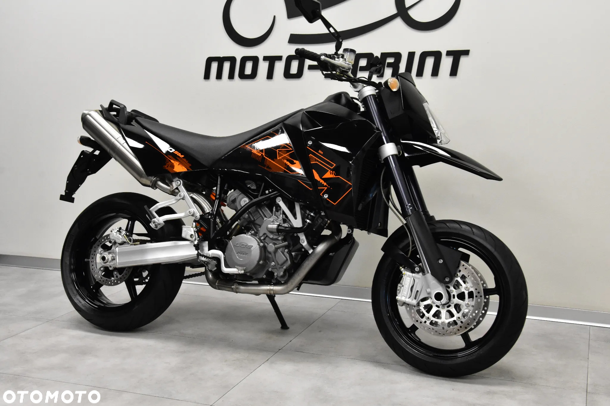 KTM SMC