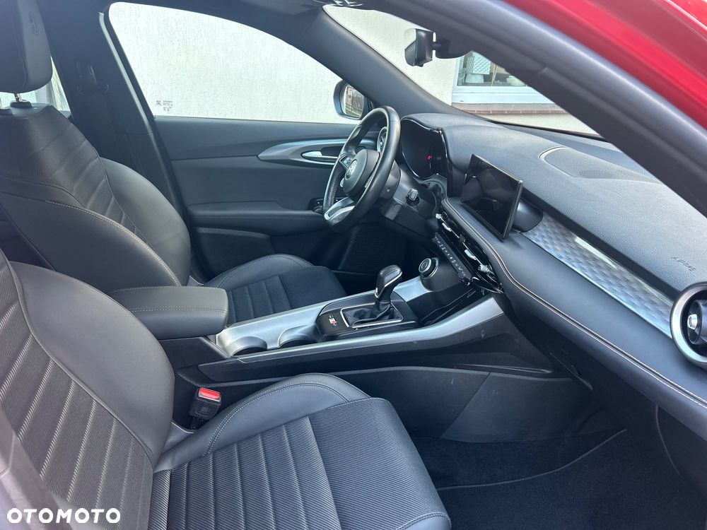 Alfa Romeo Tonale 1.3 PHEV Q4 Edizione Speciale - 17