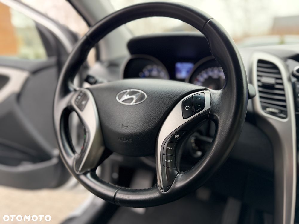 Hyundai i30 - 22