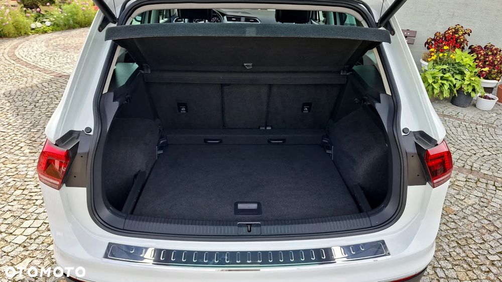 Volkswagen Tiguan 2.0 TDI SCR 4MOTION DSG Highline - 29