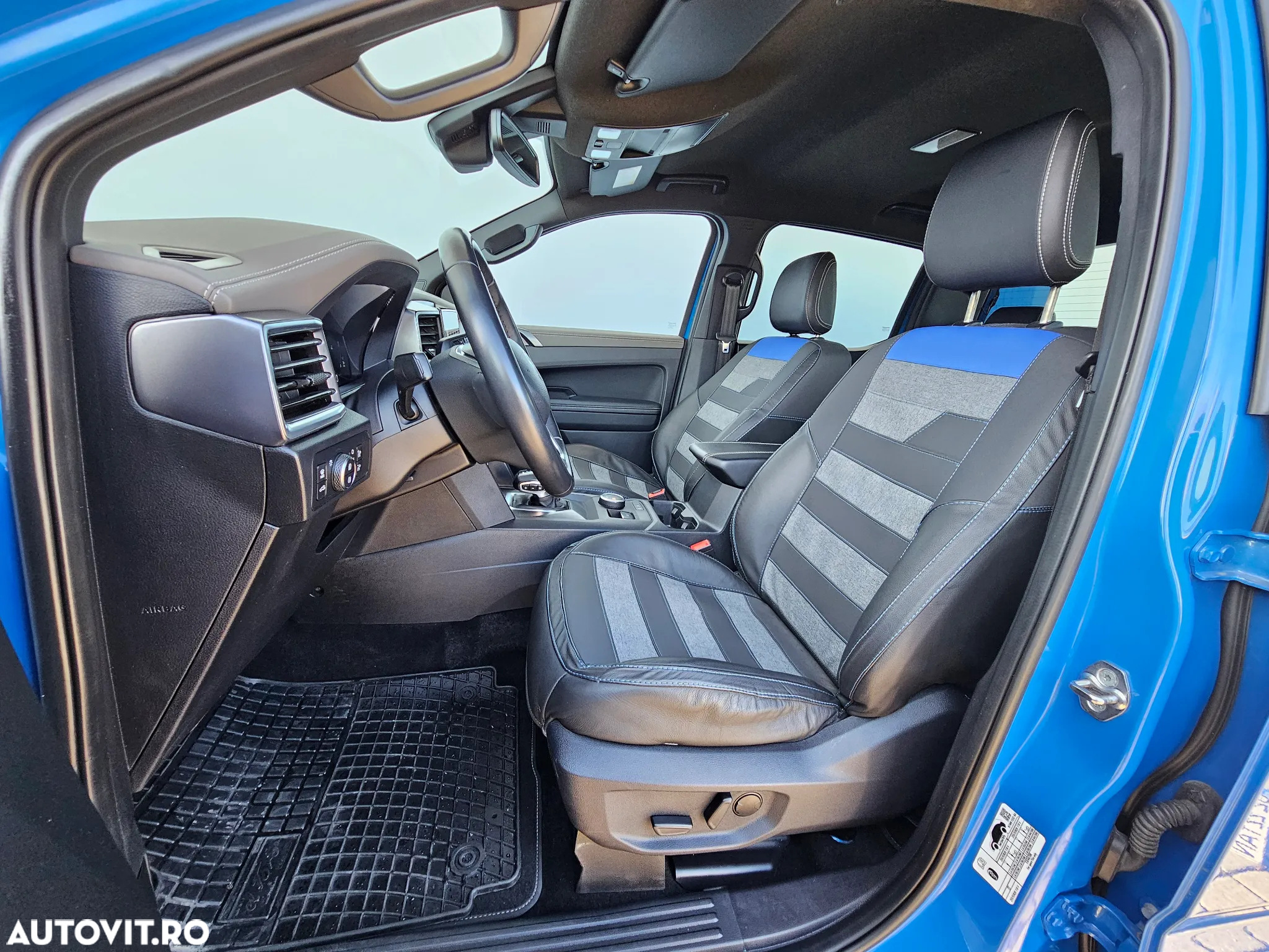 Volkswagen Amarok 3.0 TDI 241 CP 4M 10AT Aventura - 9