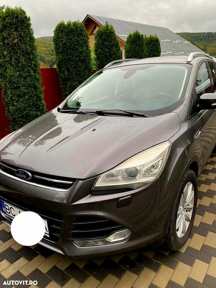 Ford Kuga 2.0 TDCi 4WD Powershift Titanium - 2