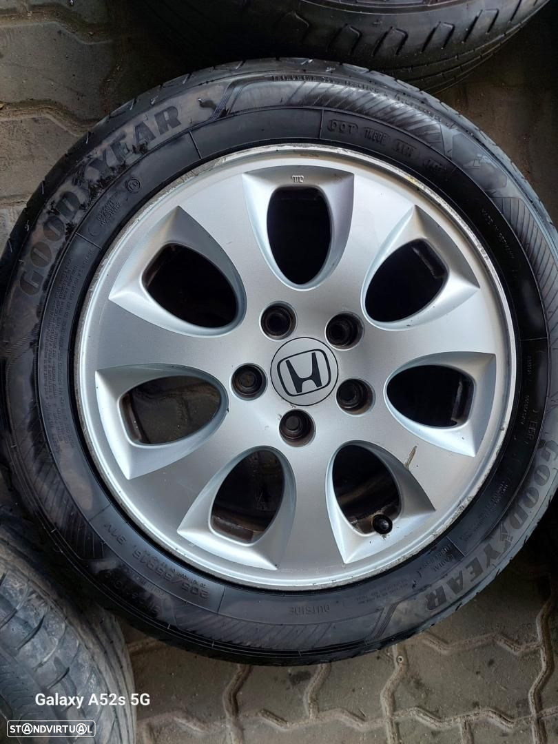 Jantes Honda R16 com pneus 205/55 furação 5x114.3 - 2