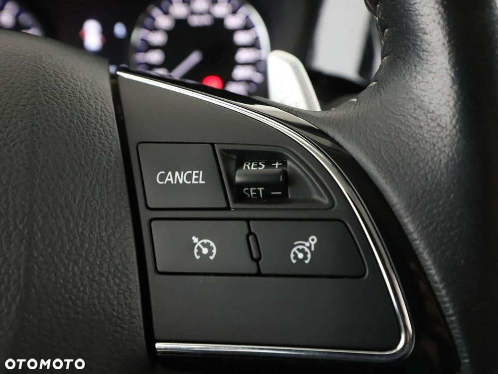 Mitsubishi Outlander 2.0 2WD CVT Diamant+ - 29