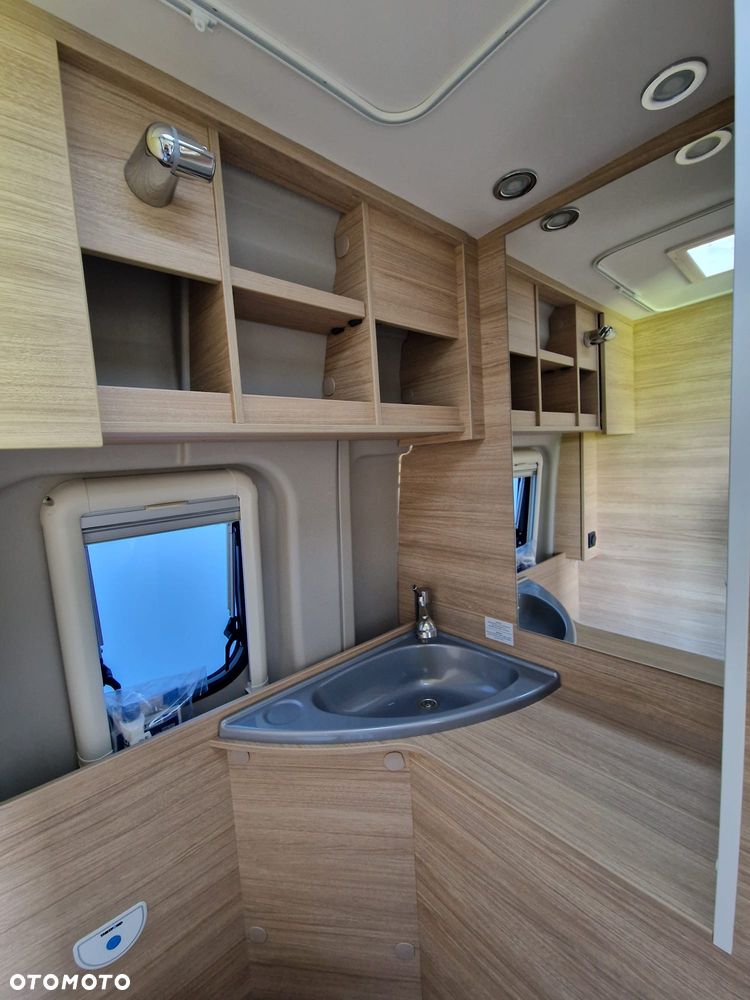 Possl Roadcar VAN R601 Nowy!! 2 osobne łóżka 160x185 FV23% - 17