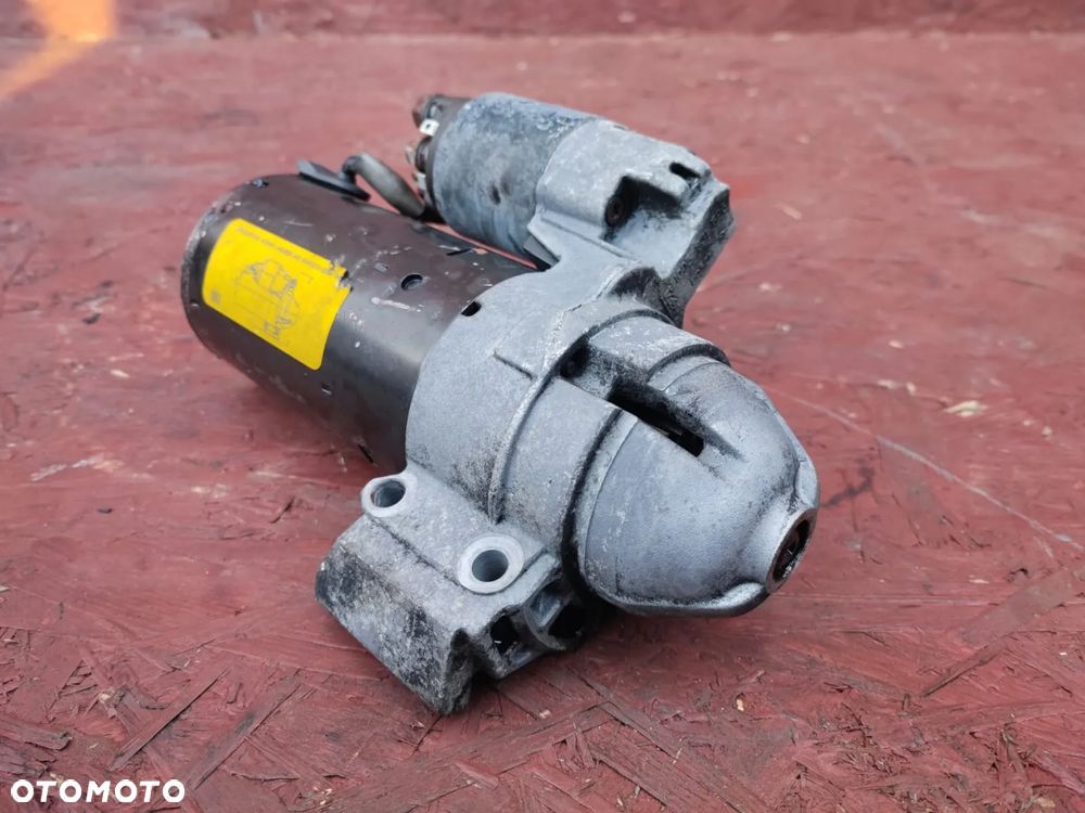 BMW E81 / E82 / E83 LCI / E84 / E87 LCI / E88 / E90 / E90 LCI / E91 / E91 LCI / E92 / E92 LCI / E93 / E93 LCI. ORYGINALNY ROZRUSZNIK DO SILNIKA N47 / N57 / ( 1.8D / 2.0D / 2.5D / 3.0D )  O NR: 7 811 601 / 7 804 138 / 8 511 746 OEM. SPRAWNY W 100%. - 1