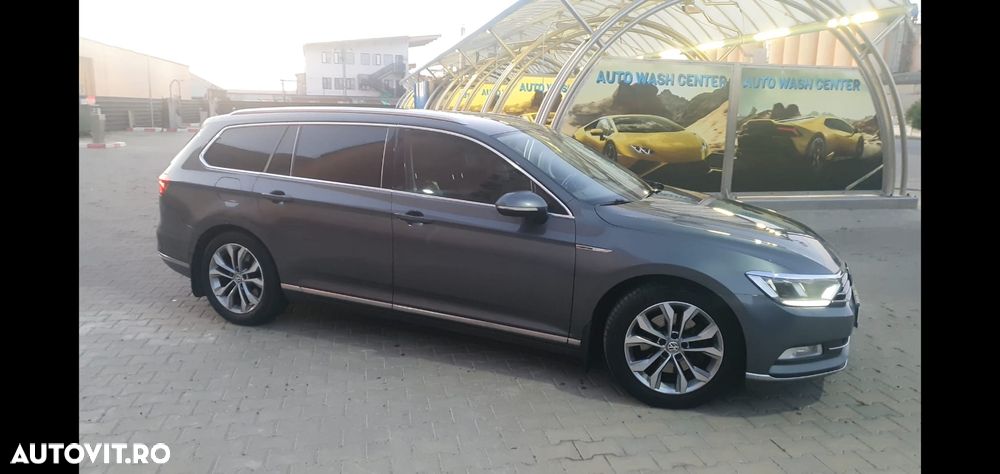 Volkswagen Passat 2.0 TDI DSG Highline - 21