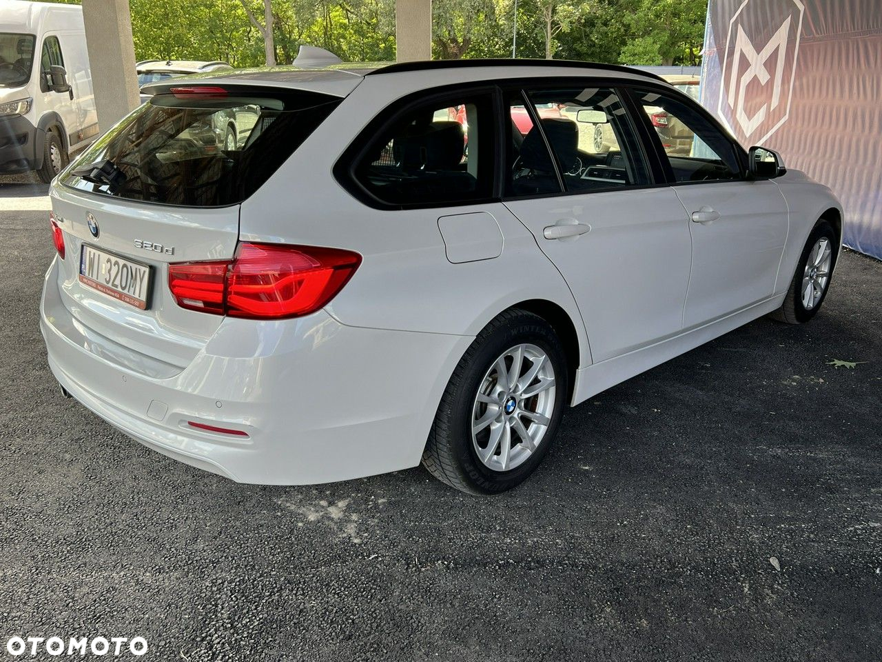 BMW Seria 3 - 24