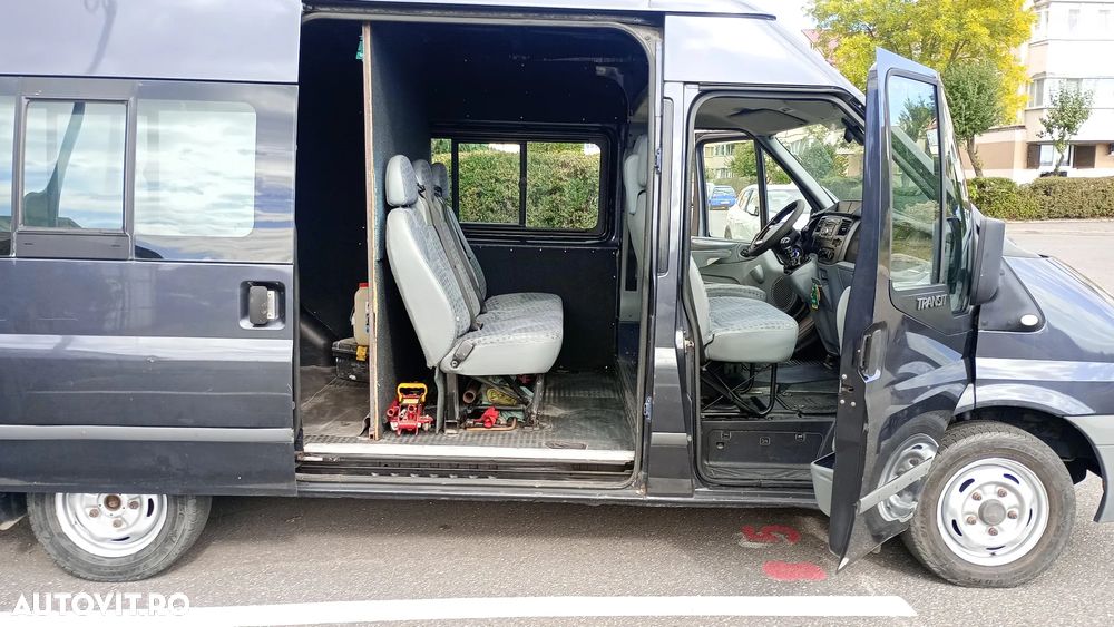 Ford Transit - 11