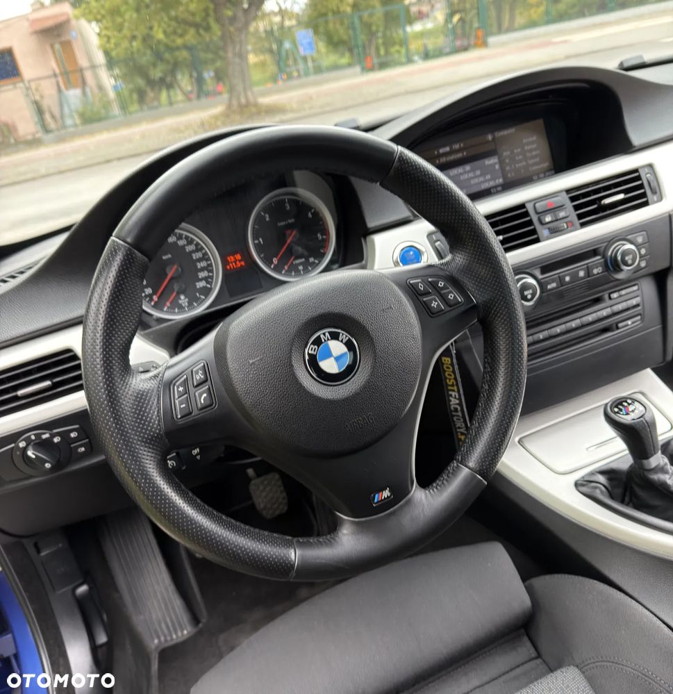 BMW Seria 3 - 22