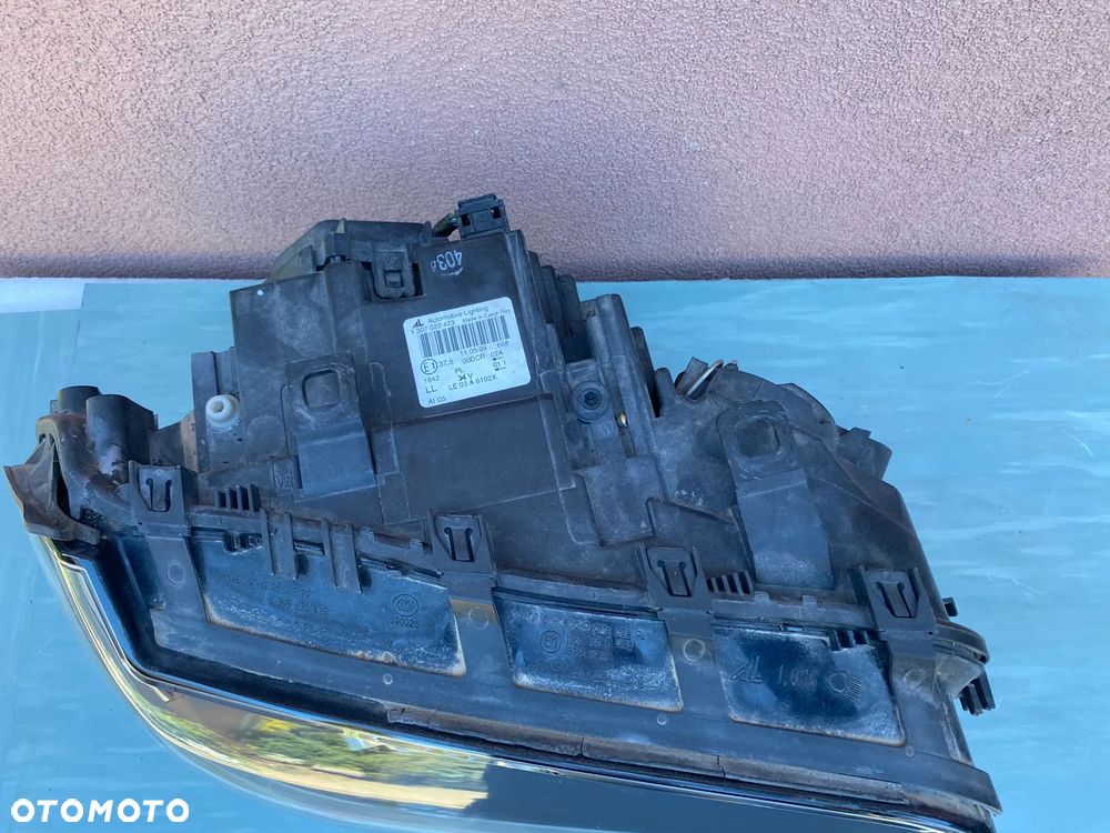 lampa BMW X3 E83 xenon dynamic prawa eu cała - 3