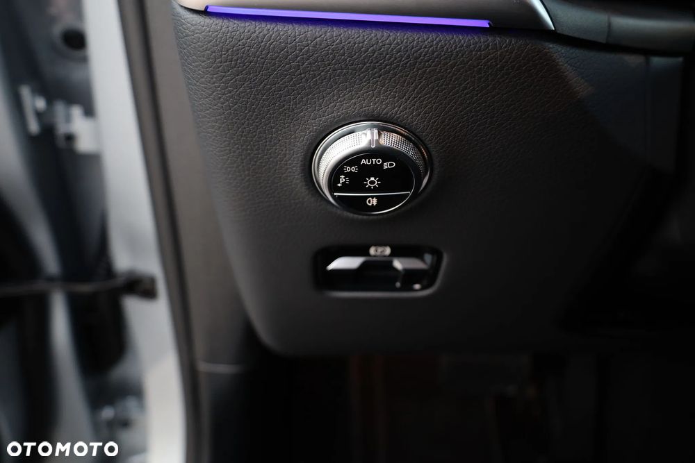 Mercedes-Benz GLC 300 e 4-Matic Avantgarde - 18