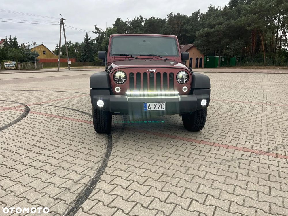 Jeep Wrangler Unlimited 3.8 Sport - 3