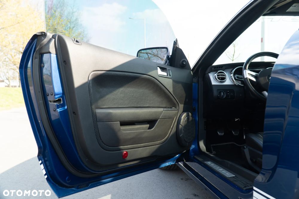 Ford Mustang 4.6 V8 Mach 1 - 24