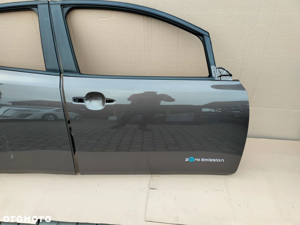 NISSAN LEAF II ZE1 2019 DRZWI PRAWE PRZÓD TYŁ CAN G - 2