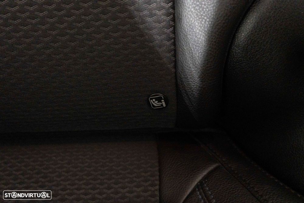 Jeep Compass - 12