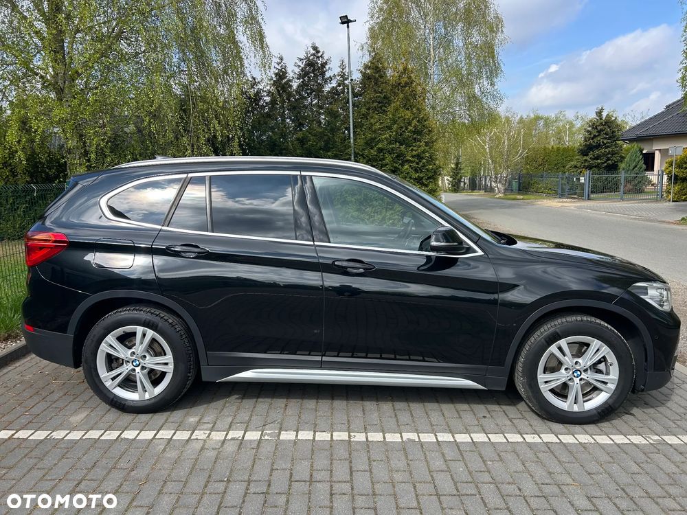 BMW X1 xDrive20d xLine - 4