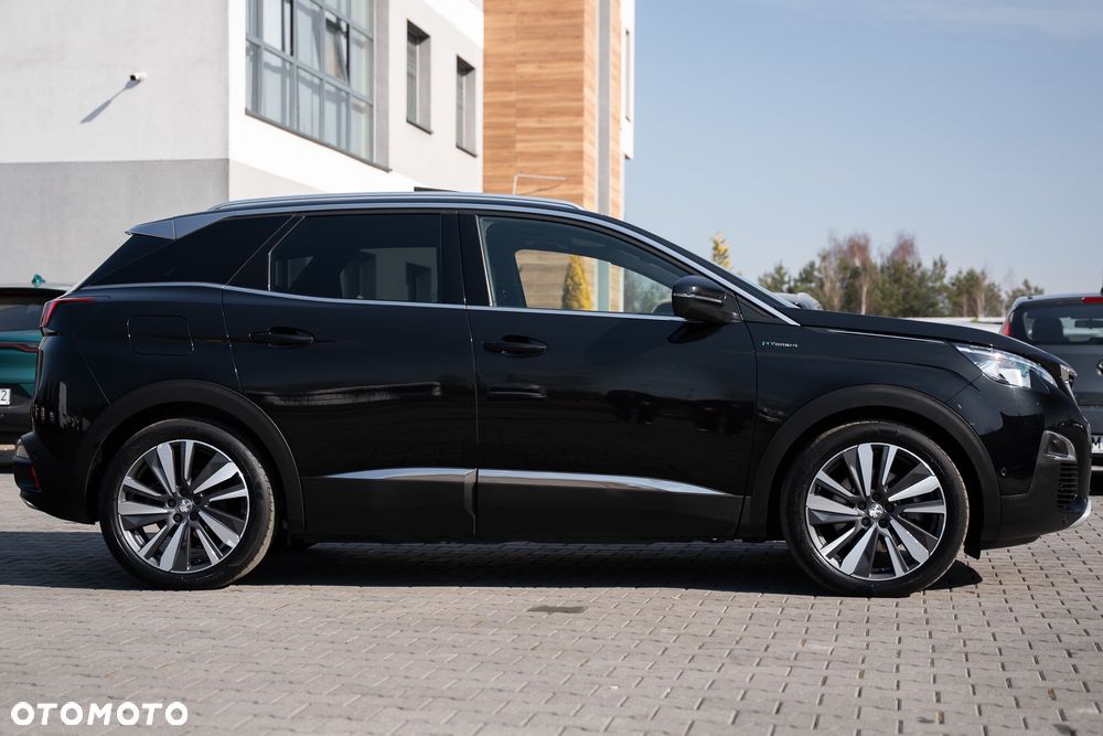 Peugeot 3008 1.6 PureTech Hybrid4 PHEV GT Pack S&S EAT8 - 17