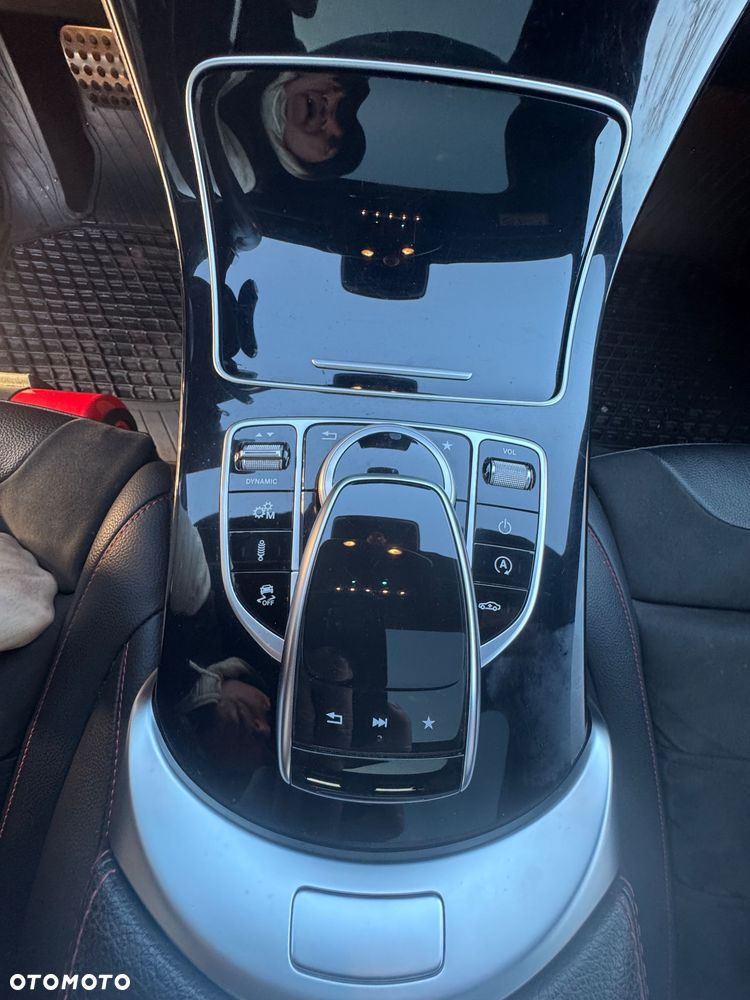 Mercedes-Benz GLC - 13