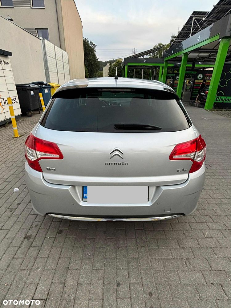 Citroën C4 e-HDi 115 Exclusive - 7