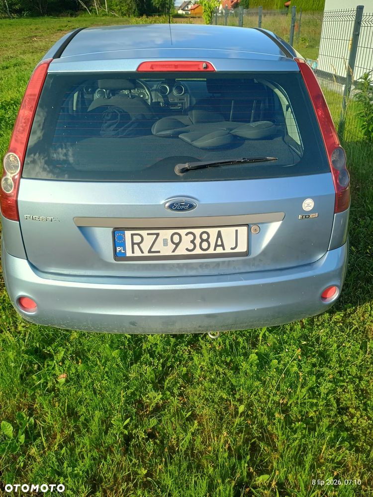 Ford Fiesta 1.4 TDCI - 2
