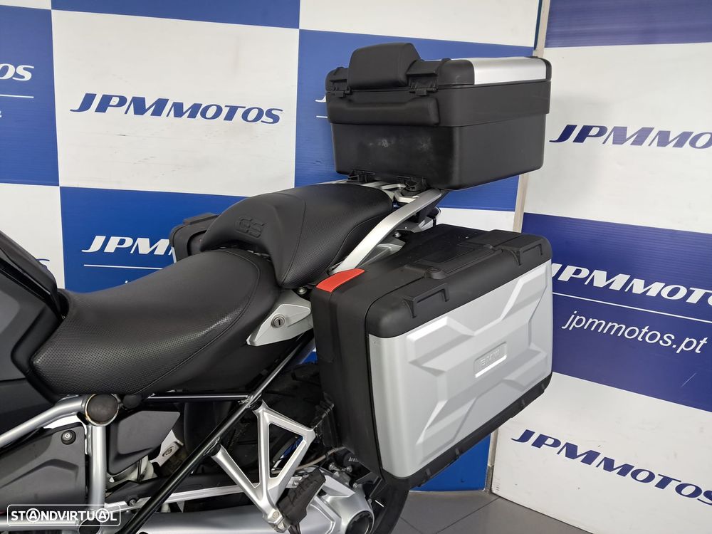 BMW R 1250 GS TRIPLE BLACK - 10