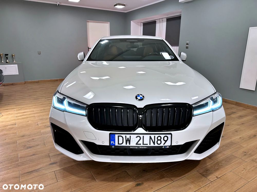 BMW Seria 5 520d xDrive MHEV M Sport sport - 5