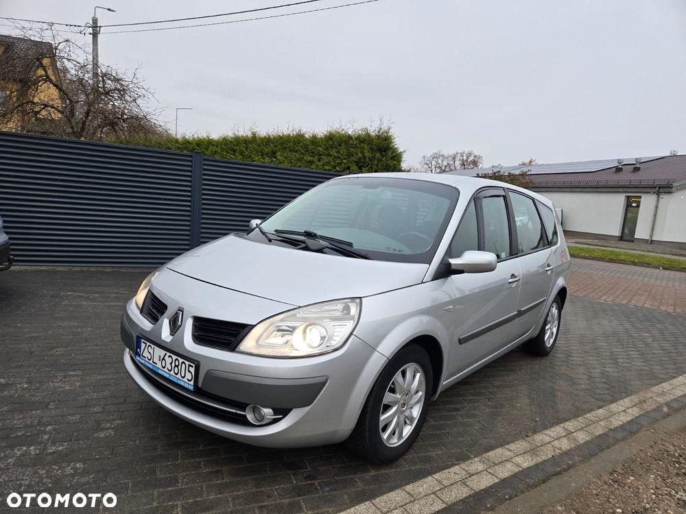 Renault Scenic - 15