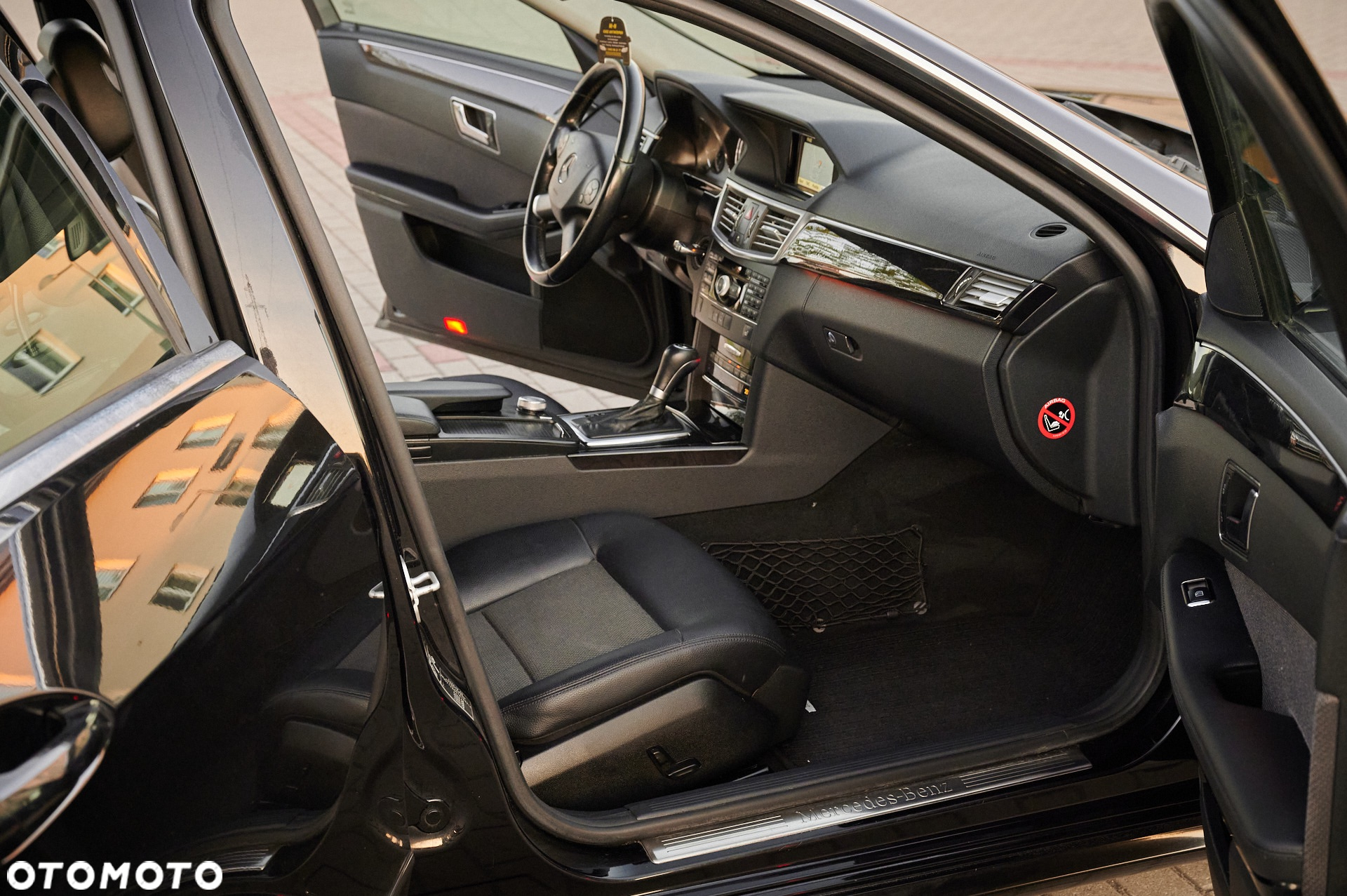 Mercedes-Benz Klasa E 200 BlueTEC 7G-TRONIC Avantgarde - 24