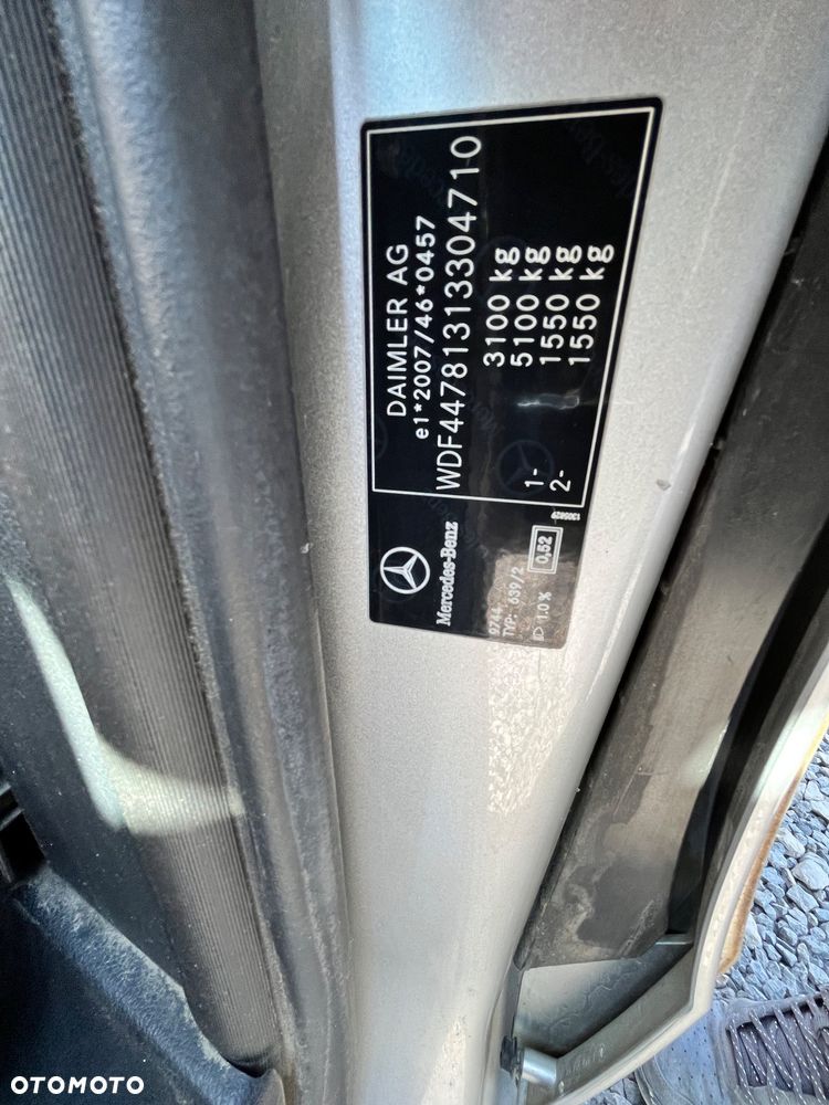 Mercedes-Benz Klasa V 250 (BlueTEC) d Avantgarde 7G-Tronic - 24