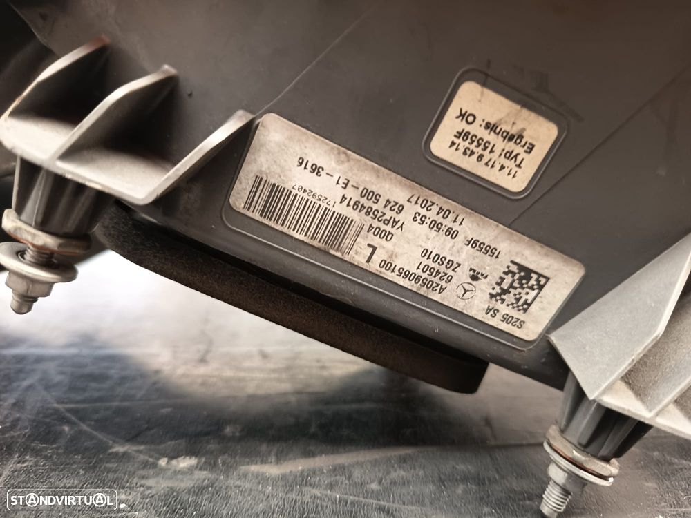 Farolim traseiro Mercedes W205 carrinha - 6