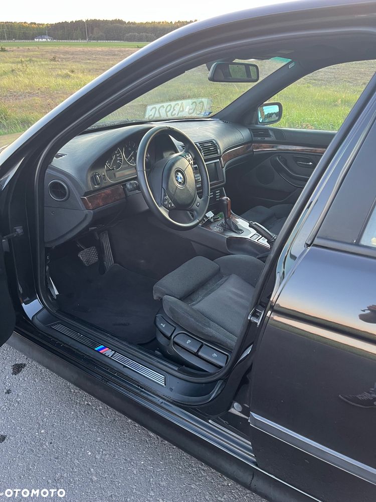 BMW Seria 5 - 10