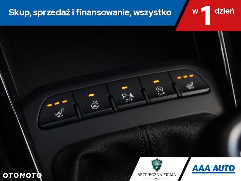 Kia Stonic - 17