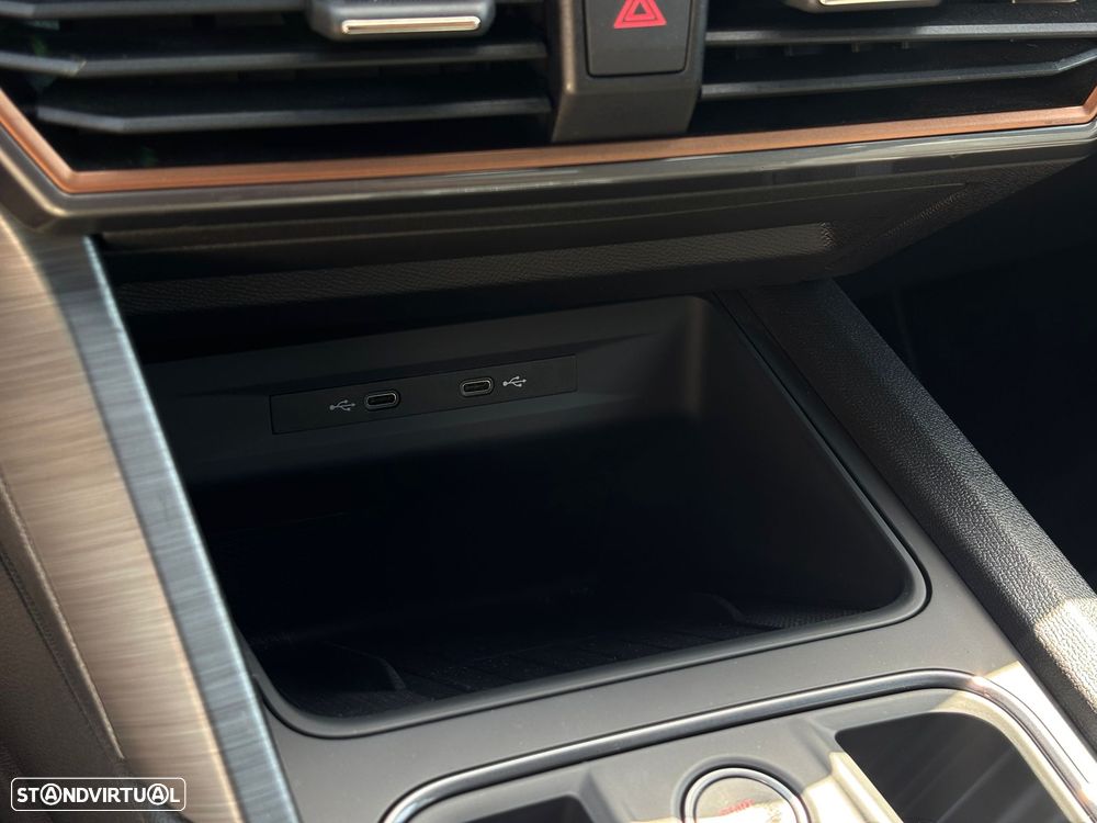 Cupra Formentor 1.4 e-Hybrid DSG VZ - 17