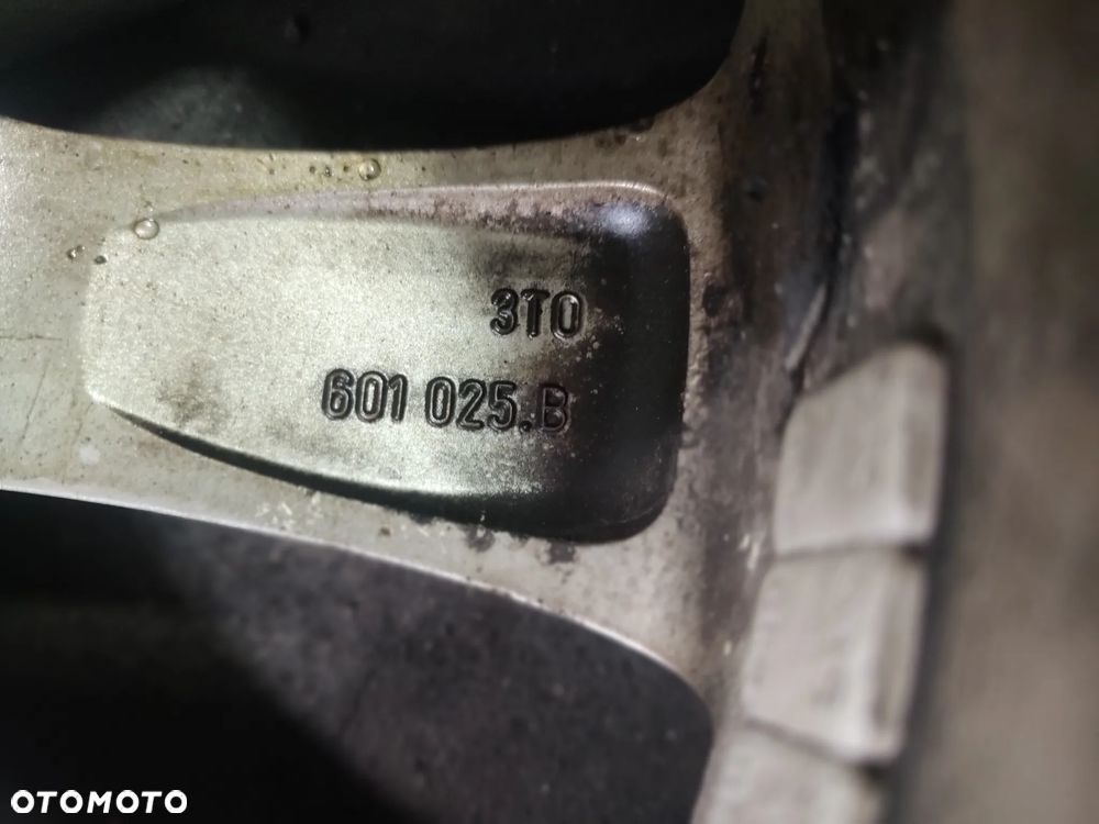 SKODA SUPERB II FELGA ALUMINIOWA 17'' 5X112 - 11