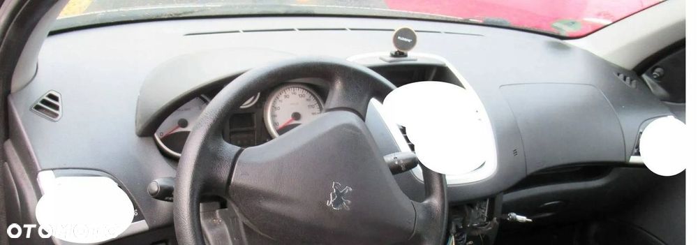 PEUGEOT 206  PLUS DESKA ROZDZIELCZA KONSOLA KOKPIT - 1