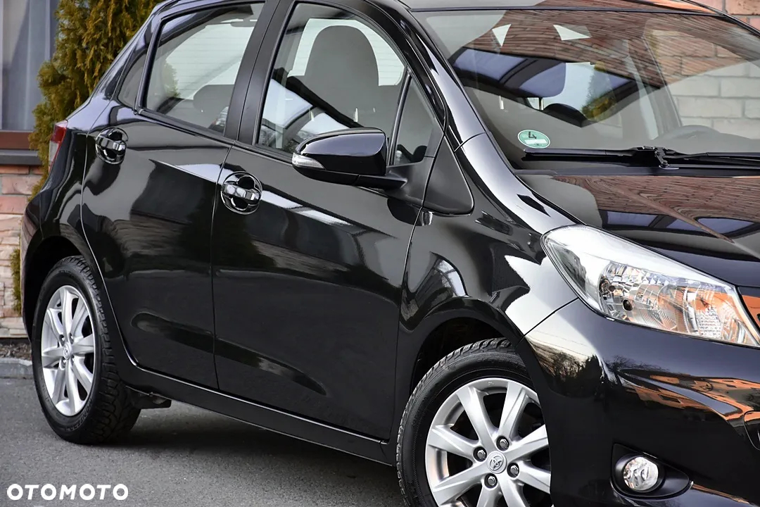 Toyota Yaris 1.33 Business Edition - 10