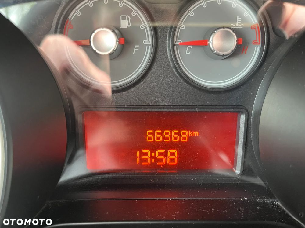 Fiat Punto 1.2 Easy - 10