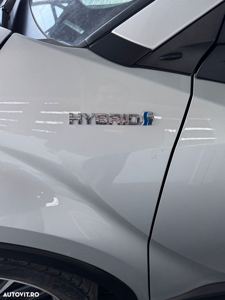 Toyota C-HR 1.8 HSD 122 CP 4x2 CVT C-lassy - 10