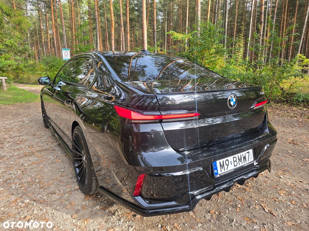 BMW Seria 7 740d xDrive mHEV M Sport sport - 7