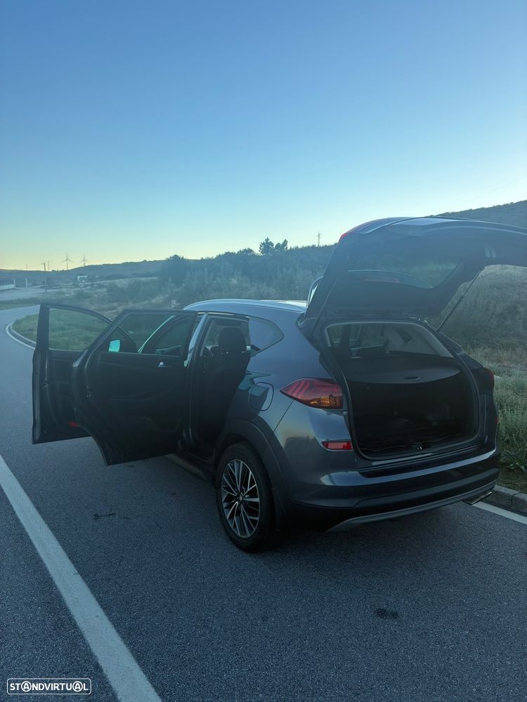 Hyundai Tucson - 36