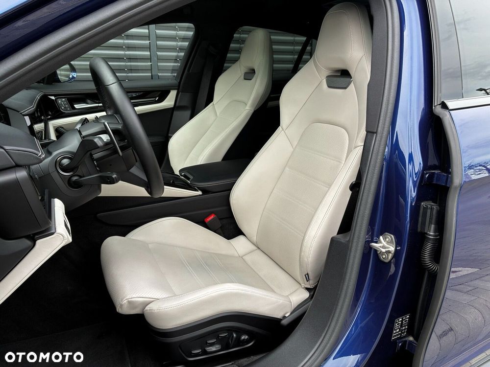 Porsche Panamera - 19