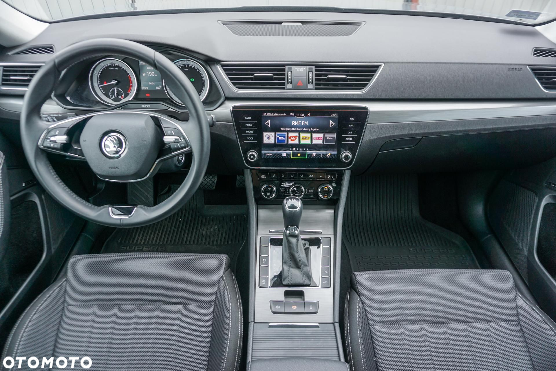 Skoda Superb 2.0 TSI Style DSG - 19