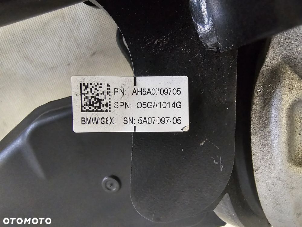 Hak holowniczy elektryczny BMW 5 G60 G61 i5 G60 M5 G90 5A07097-05 - 3
