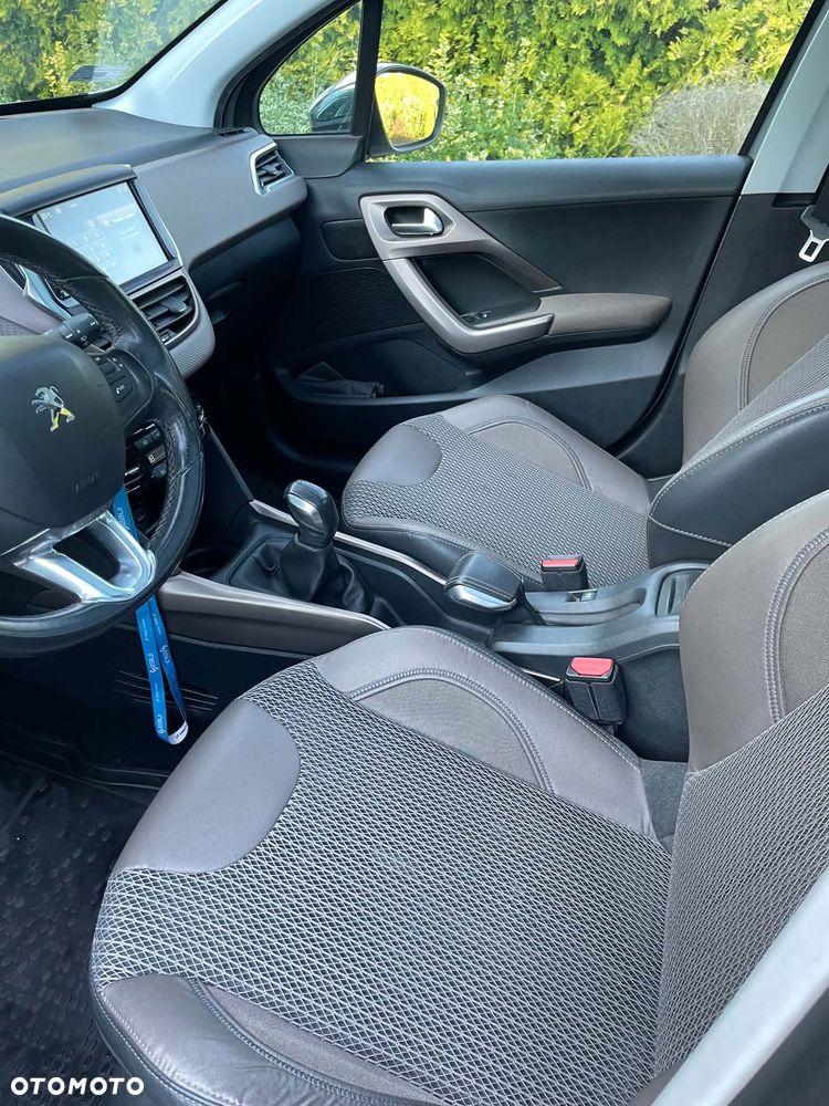 Peugeot 2008 1.6 VTi Allure - 6