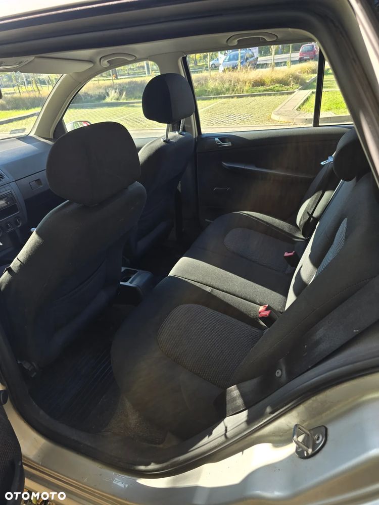 Skoda Fabia 1.4 16V Mint - 12